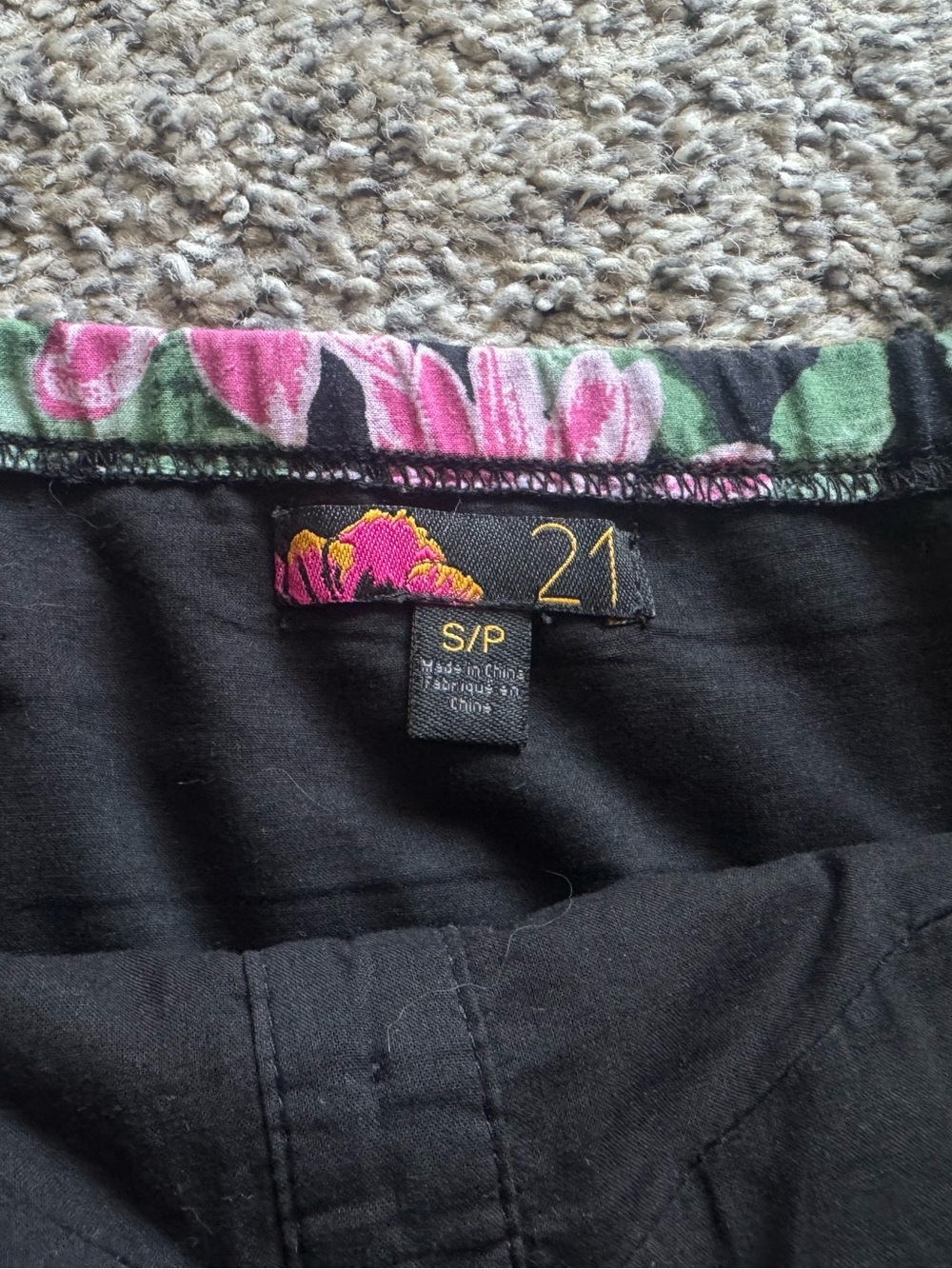 Forever 21 Mini Floral Flowers Sun Dress Pink Black Size Small - Picture 4 of 7